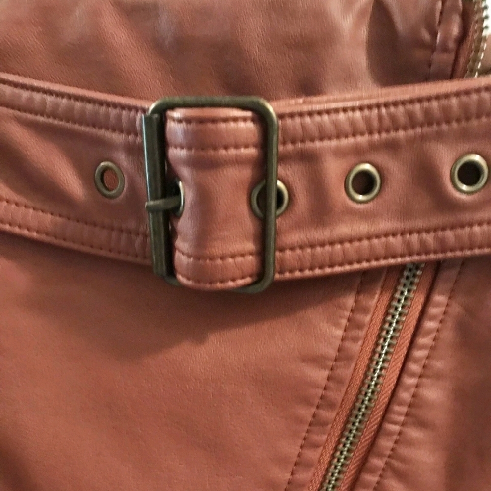 Leather Mini Skirt - Picture 5 of 7